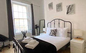 Spacious&bright 2 bed-flat in central london!