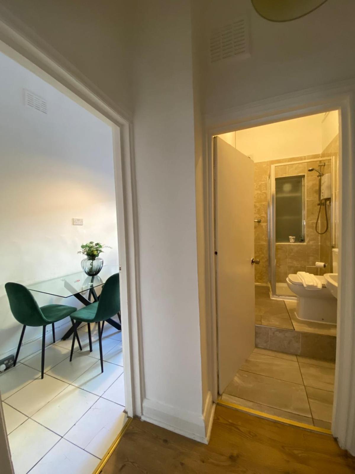 Spacious&bright 2 bed-flat in central london! Exterior foto